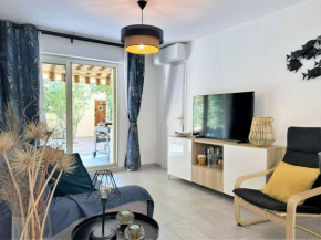 Magnifique 3 pièces RDJ à 250m de la plage - Clim, Terrasse, Garage, 5 couchages - FR-1-251-575
